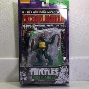 Teenage Mutant Ninja Turtles 2014 - Michelangelo w/ Micro Comic Book *NIB